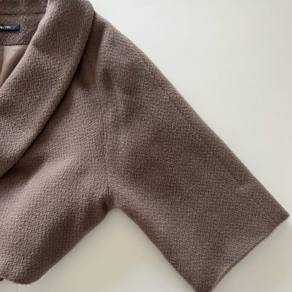 Bolero / Cape in Wool Taupe Grey One Size - Picture 5 of 10